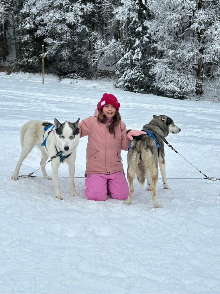 Ariana - Meet the sled dogs
