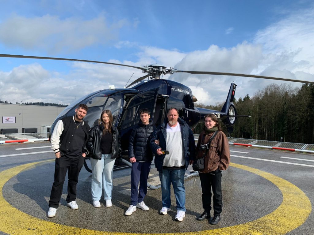 Fadi - Take a helicopter tour